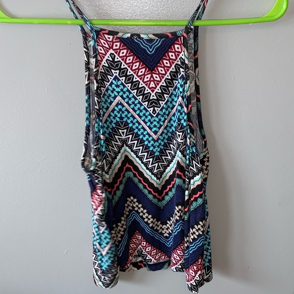 Super cute tribal patterned halter crop tank top - Picture 3 of 5